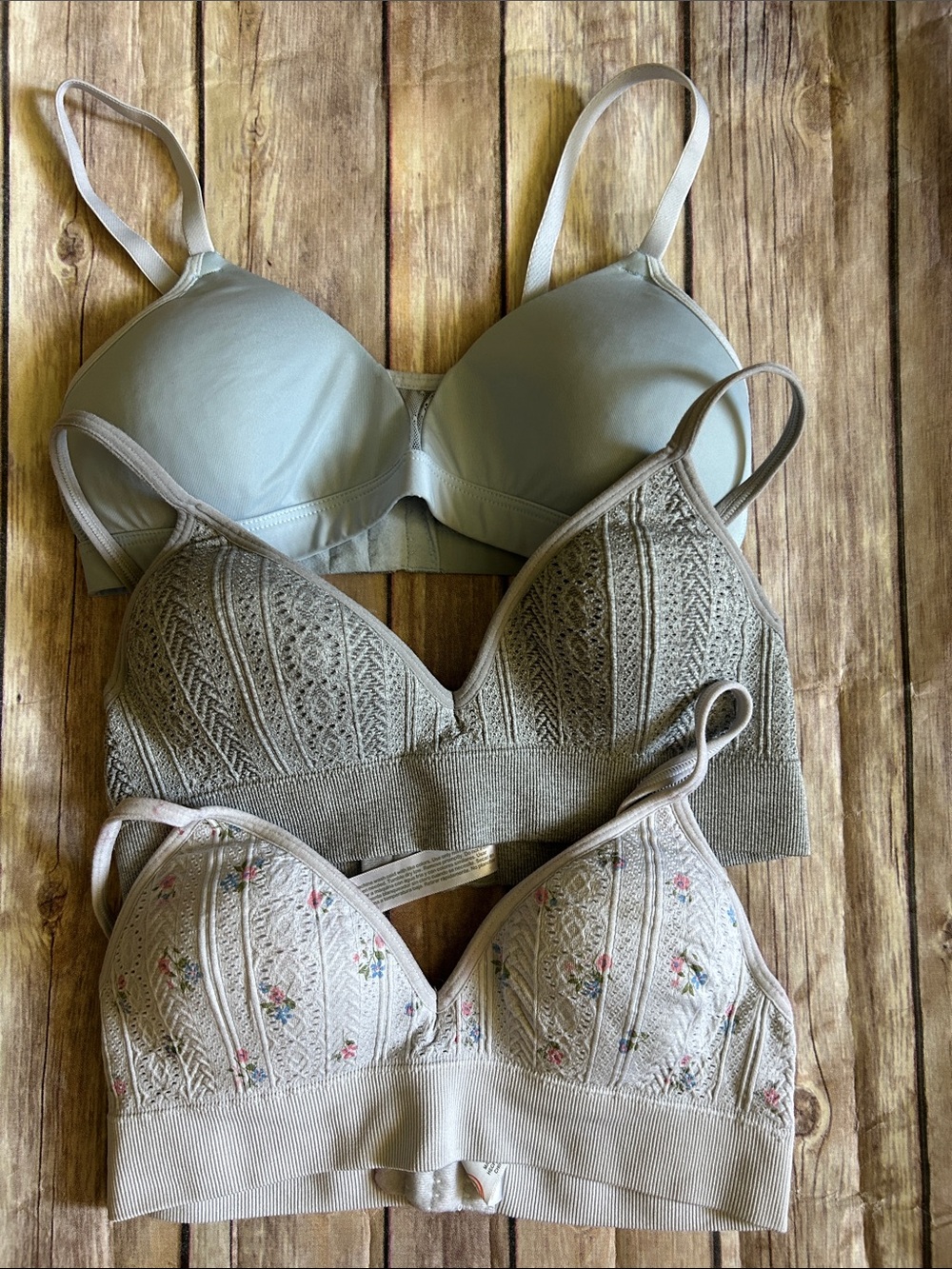 wonder nation Neutral Bra Trio in Blue, Gray and Light Cream